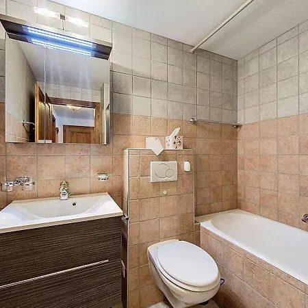 Tayannes 222 Apartamento *